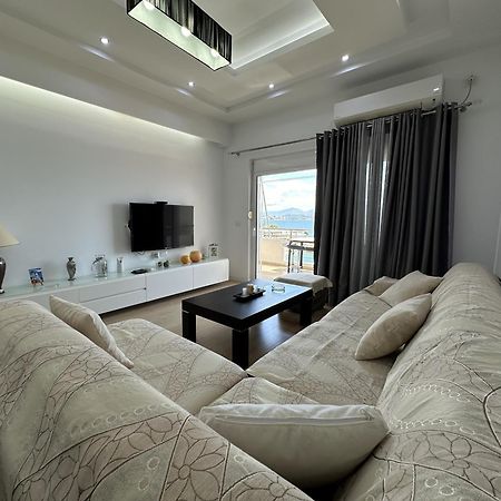 Appartamento Luxy Coral Aparts Sarandë Esterno foto