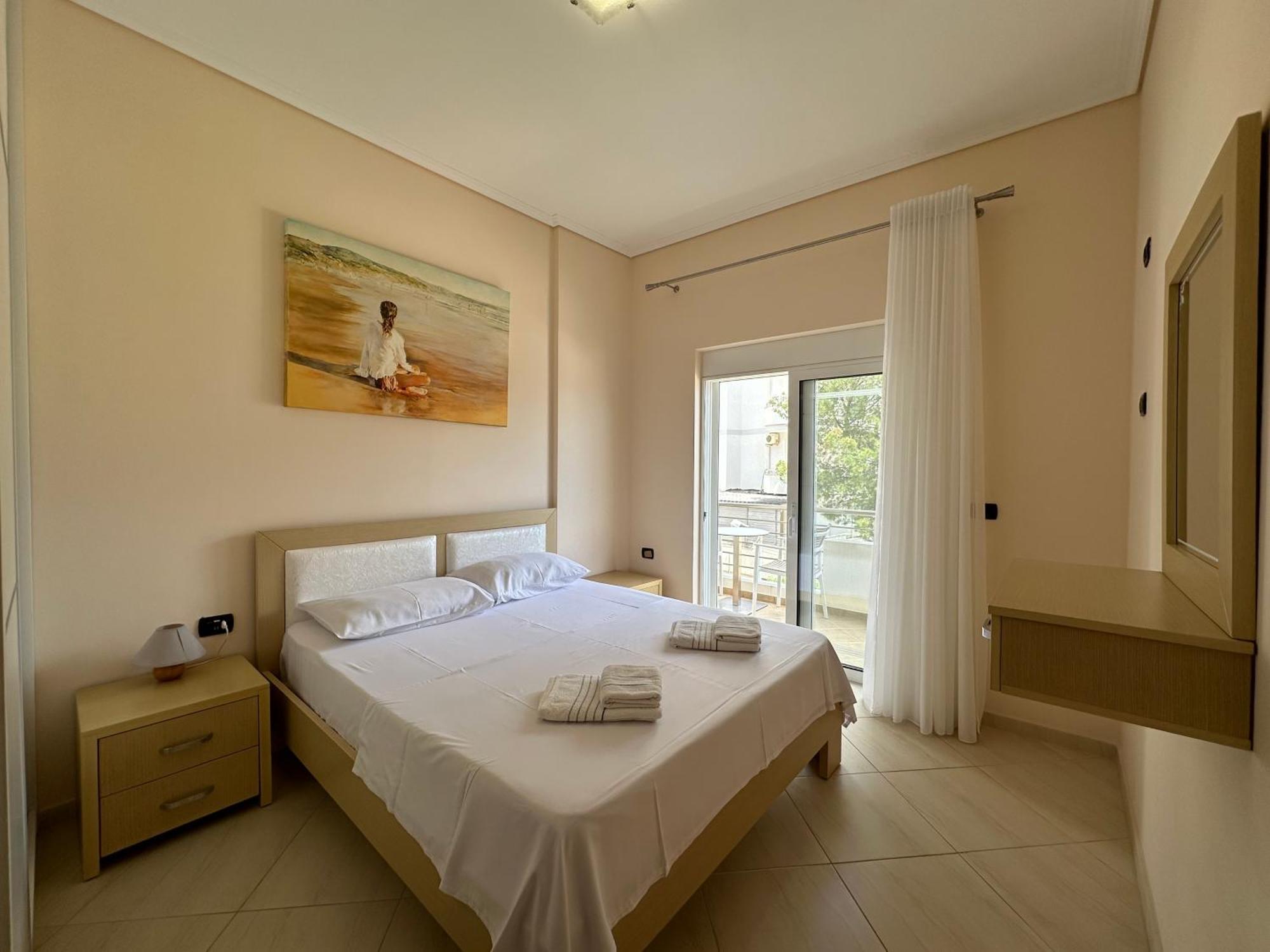 Appartamento Luxy Coral Aparts Sarandë Esterno foto
