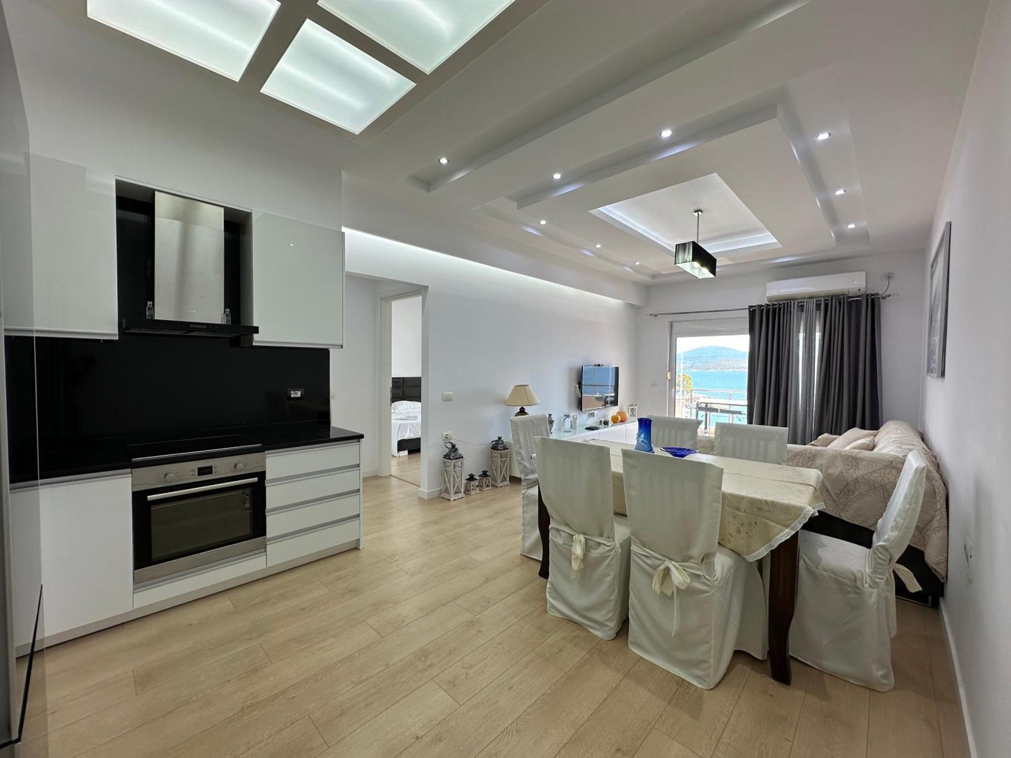 Appartamento Luxy Coral Aparts Sarandë Esterno foto