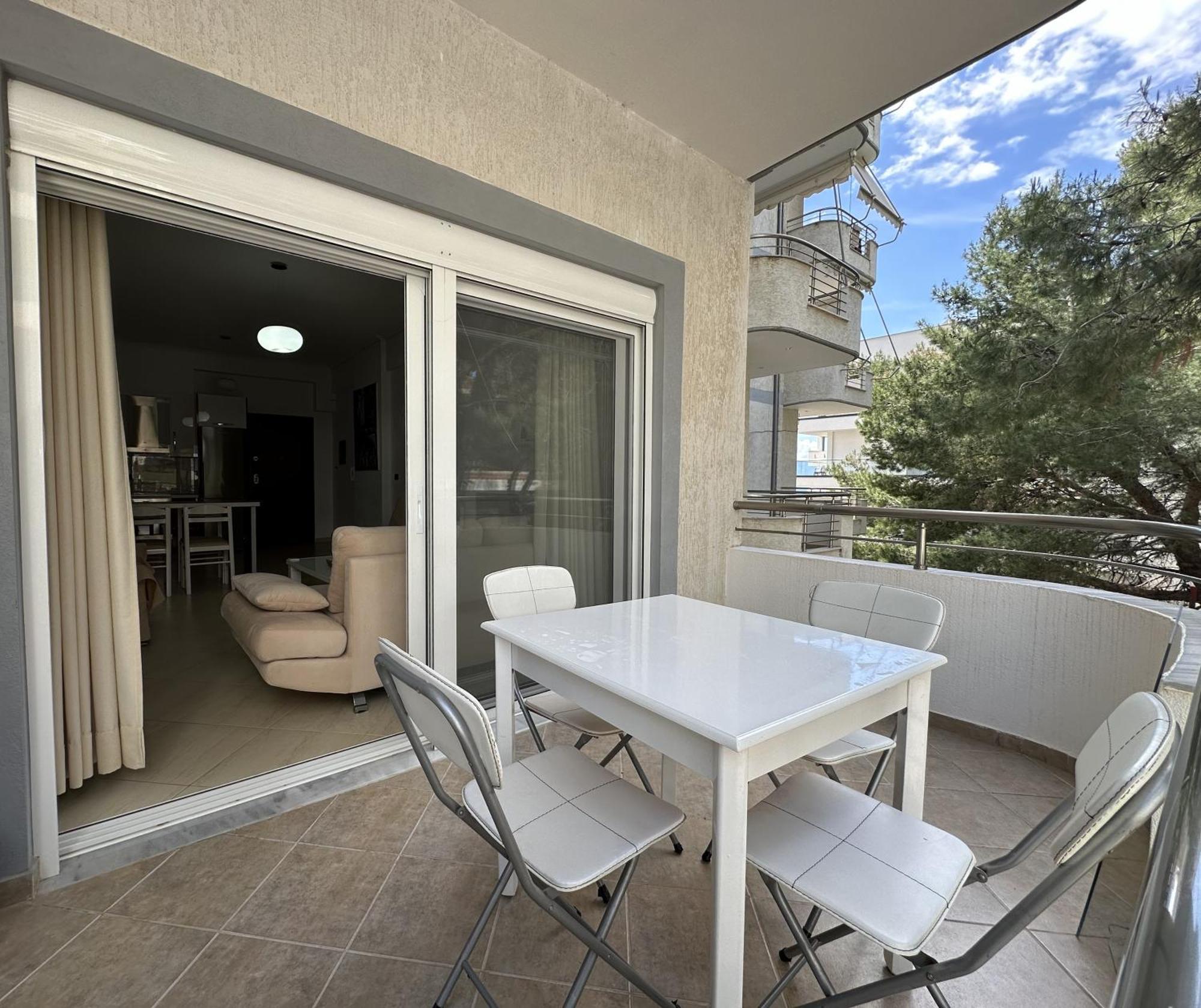 Appartamento Luxy Coral Aparts Sarandë Esterno foto