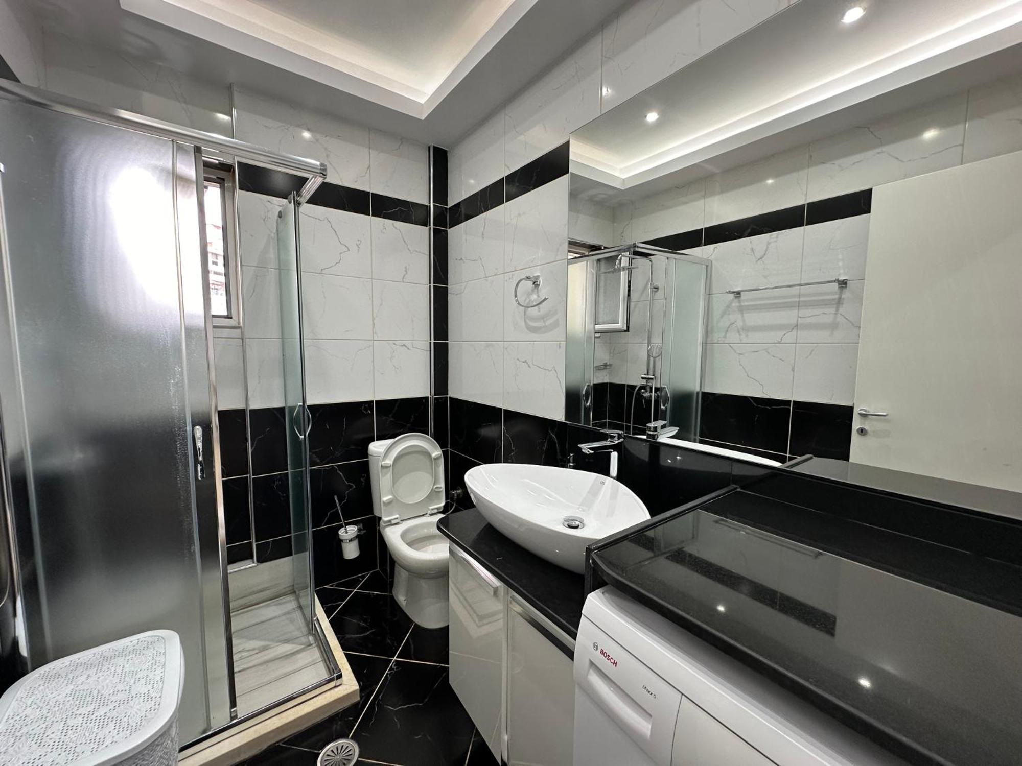 Appartamento Luxy Coral Aparts Sarandë Esterno foto
